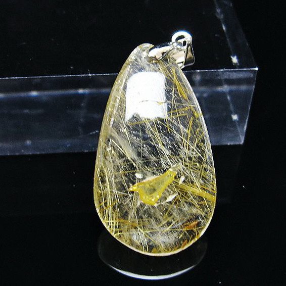 ゴールドタイチンルチル ペンダント [T134-3891]