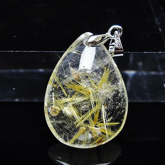 ゴールドタイチンルチル ペンダント [T134-3999]