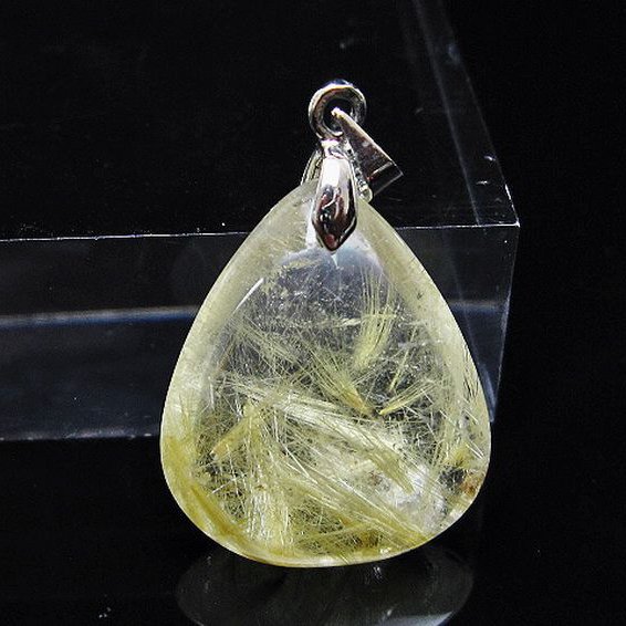 ゴールドタイチンルチル ペンダント [T134-4152]