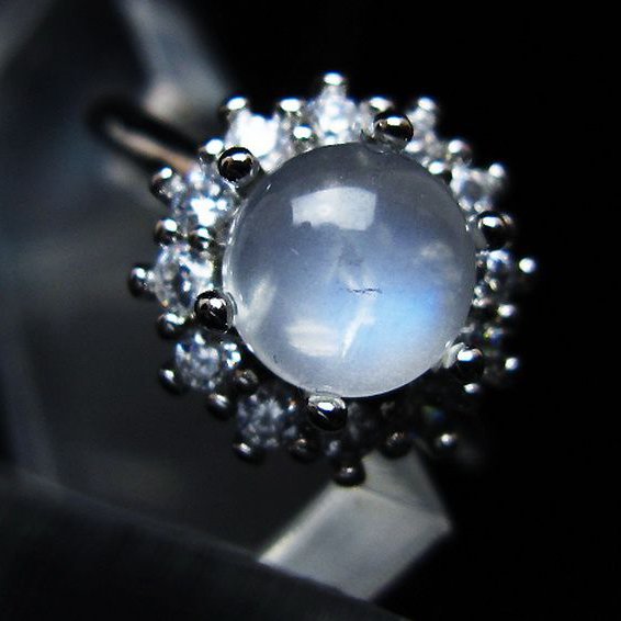 ムーンストーン 指輪 (15号) [t135-7467]