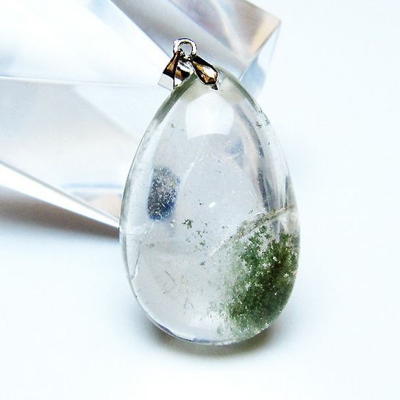 ガーデン水晶 ペンダント [T136-4510]