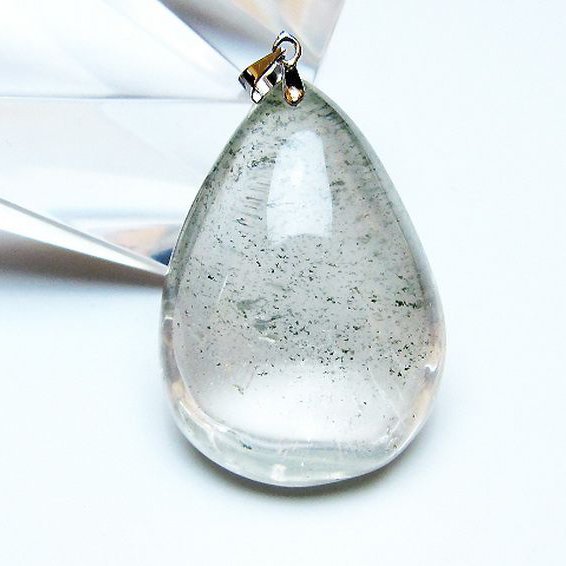 グリーンファントム ペンダント [T136-4521]