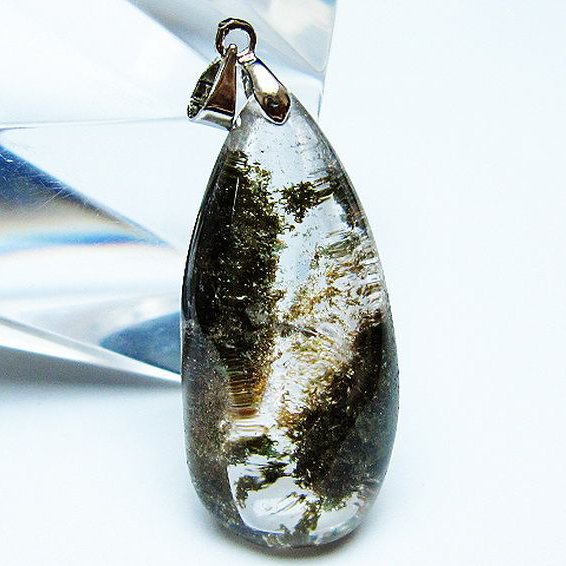 ガーデン水晶 ペンダント [t136-4644]