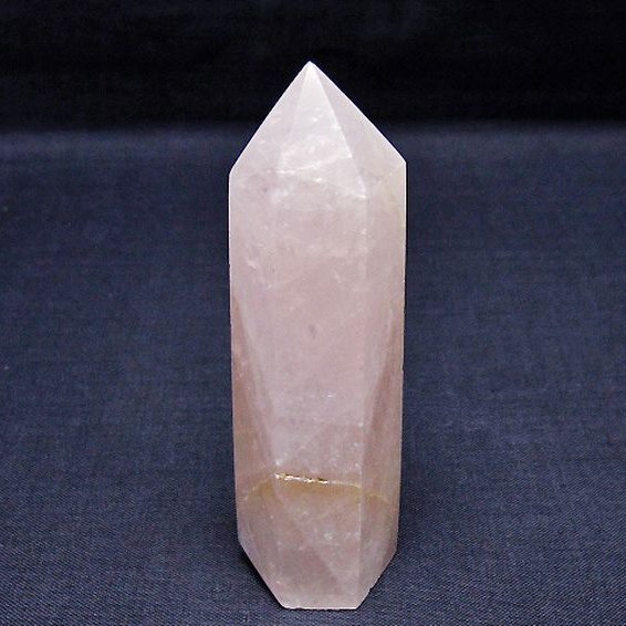 ローズクォーツ 六角柱 [t138-6495]