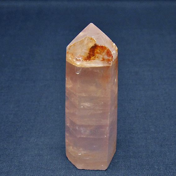 ローズクォーツ 六角柱 [t138-6556]