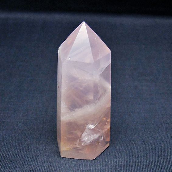 ローズクォーツ 六角柱[T138-6557]