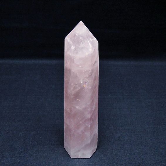 ローズクォーツ 六角柱 [t138-6725]