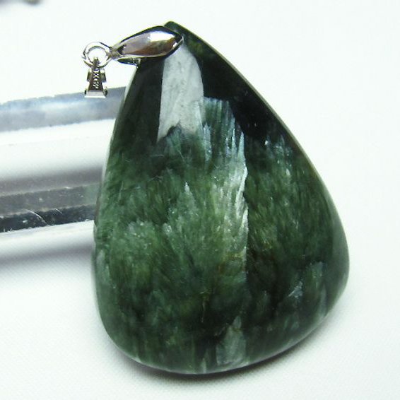 セラフィナイト ペンダント [T14-3147]