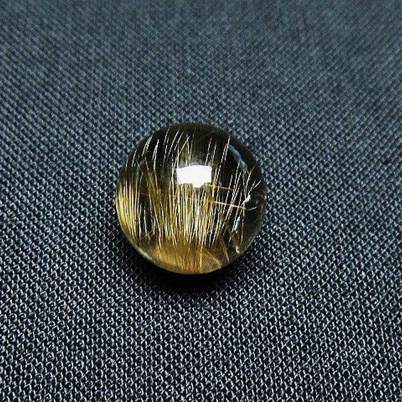 ゴールドタイチンルチル入り 水晶 丸玉 11mm [t145-2325]
