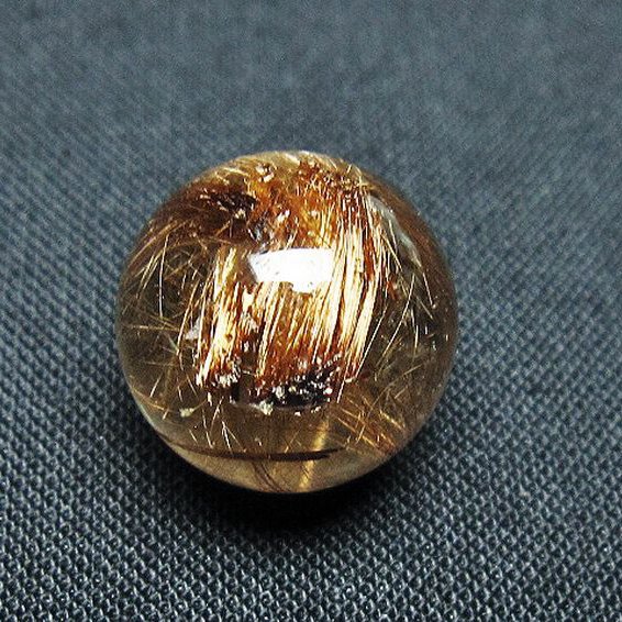 ゴールドタイチンルチル入り 水晶 丸玉 15mm [T145-2361]