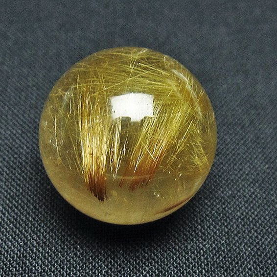 ゴールドタイチンルチル入り 水晶 丸玉 21mm [t145-2415]