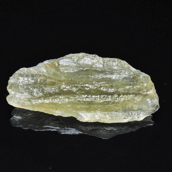 リビアングラス 原石 [t145-2766]