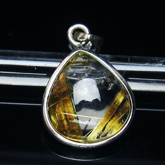 ゴールドタイチンルチル ペンダント [T162-502]