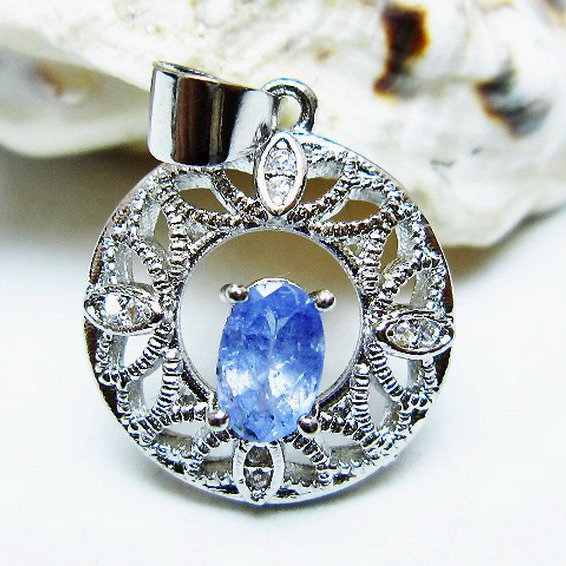 タンザナイト ペンダント [T165-1539]