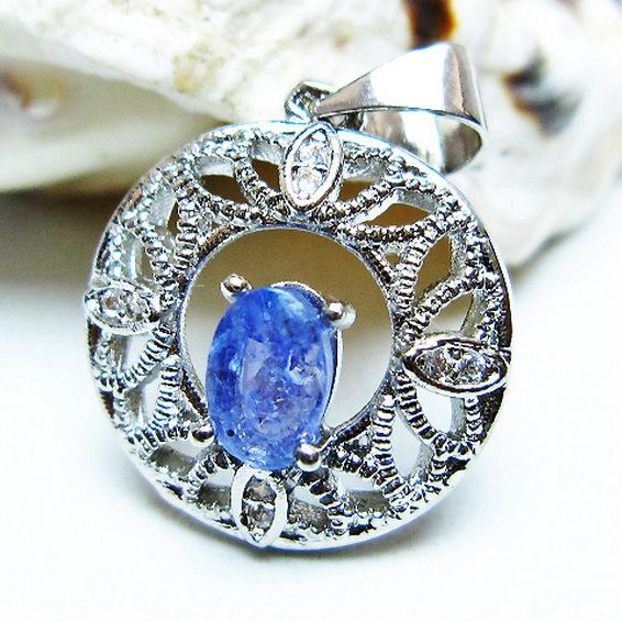 タンザナイト ペンダント [T165-1555]