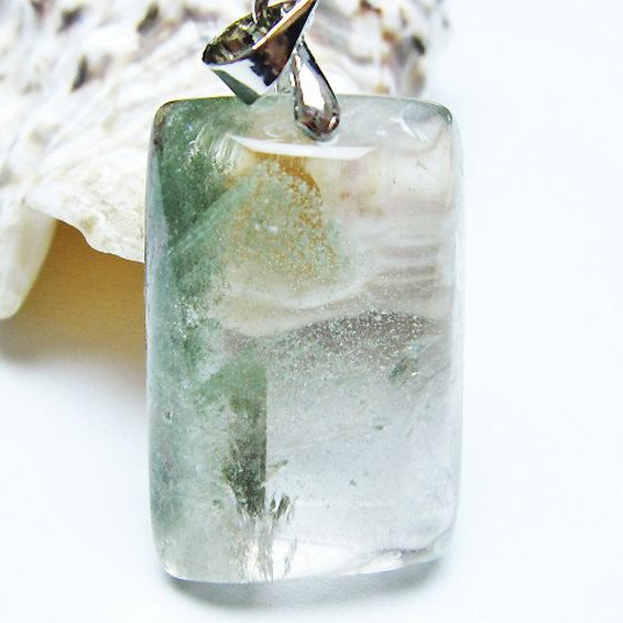 グリーンファントム ペンダント [t175-1987]