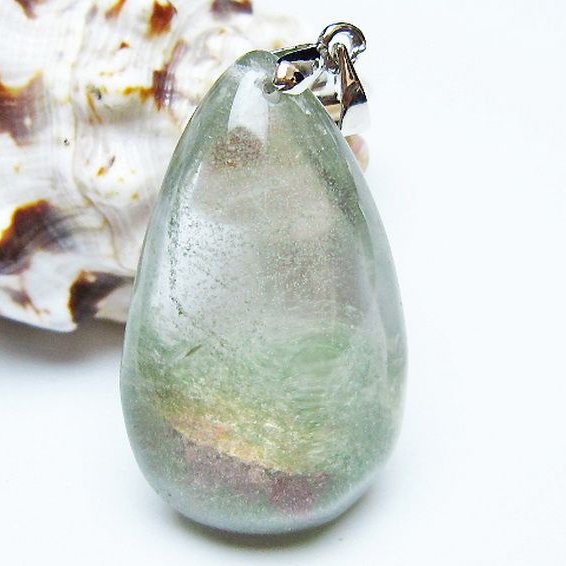 グリーンファントム ペンダント [t175-1994]