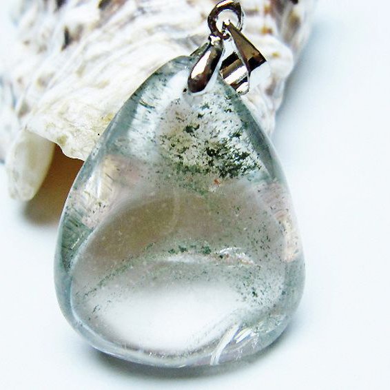 グリーンファントム ペンダント [t175-2019]