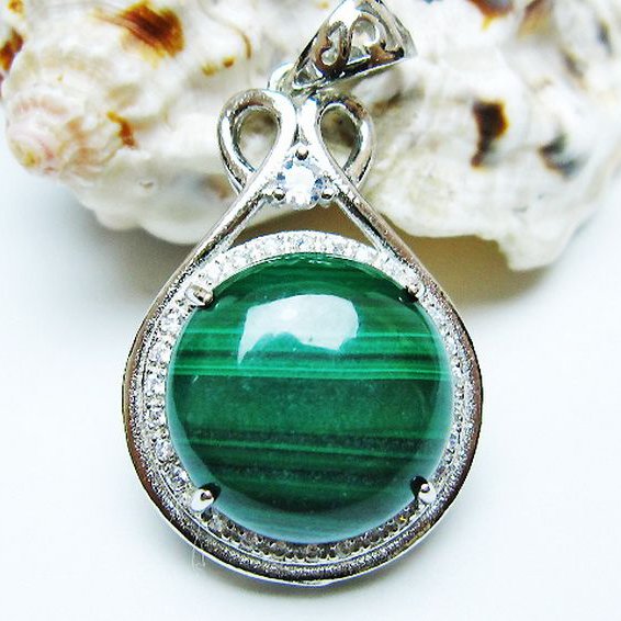 マラカイト ペンダント [T19-3885]