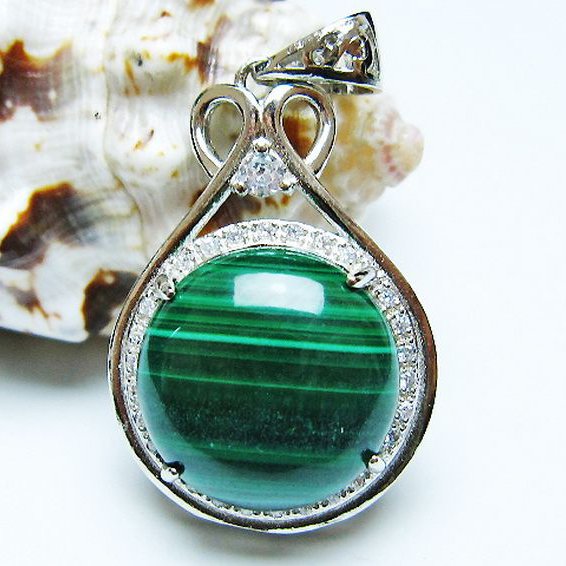 マラカイト ペンダント [T19-3886]