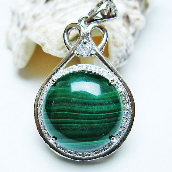 マラカイト ペンダント [T19-3889]