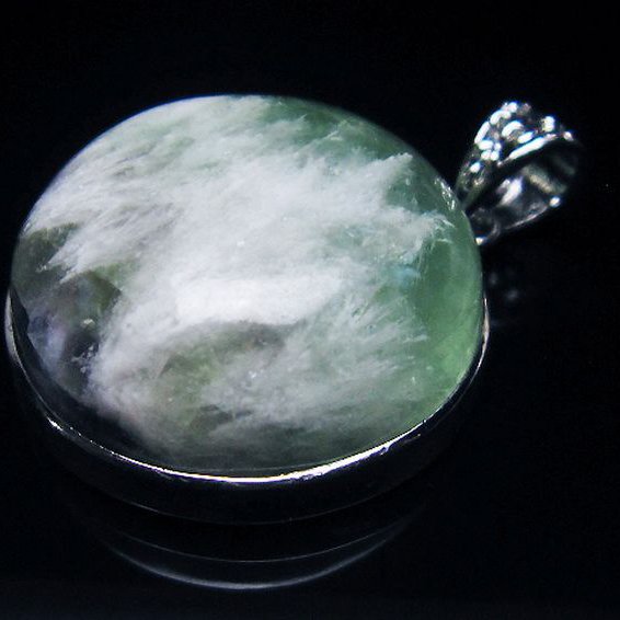 エンジェルフェザー フローライト ペンダント [T21-4660]