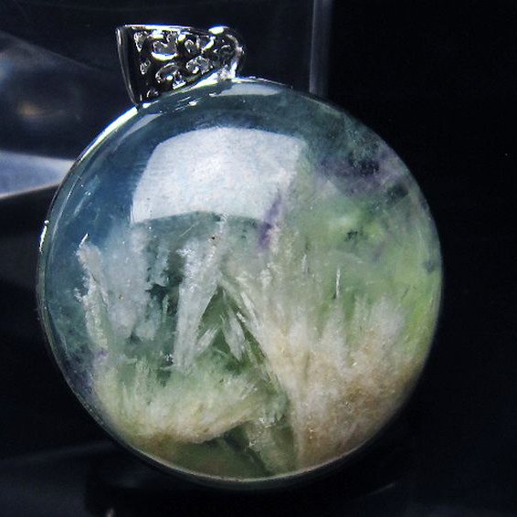 エンジェルフェザー フローライト ペンダント [T21-4666]