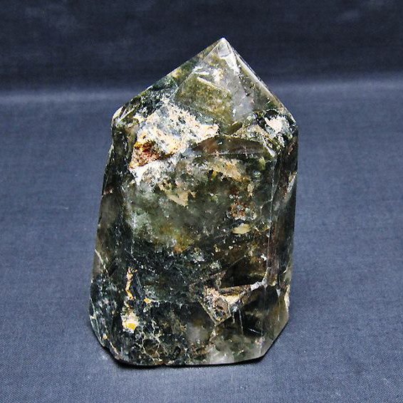 ガーデン水晶ファントム 六角柱[T222-2452]