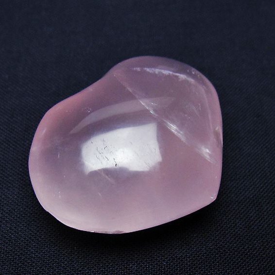 ローズクォーツハート 置物[T225-8573]