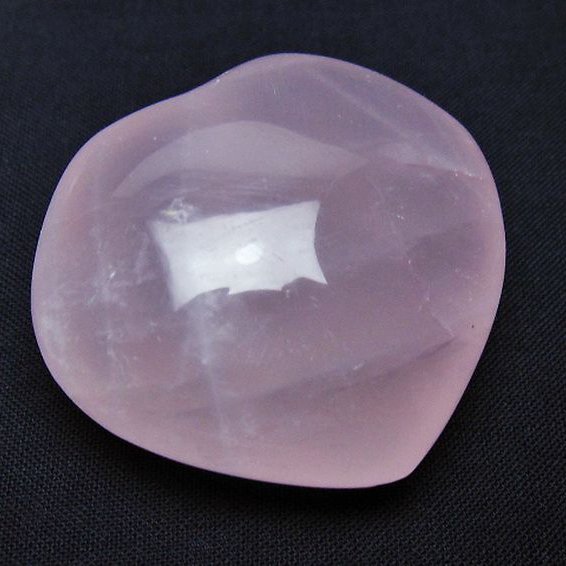 ローズクォーツハート 置物[T225-8579]