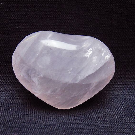 ローズクォーツハート 置物 [t225-8657]