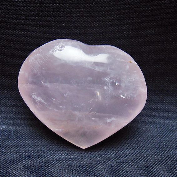 ローズクォーツハート 置物 [t225-8672]