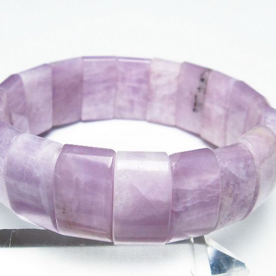 クンツァイト バングル [T230-2096]