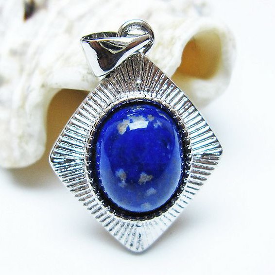 ラピスラズリ ペンダント [T25-40947]
