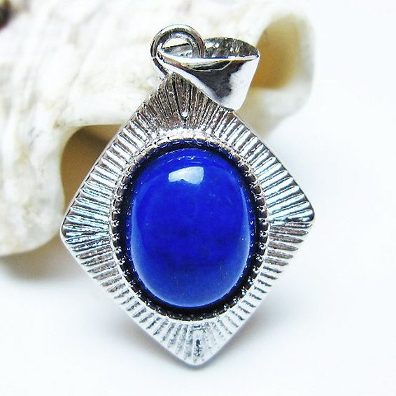 ラピスラズリ ペンダント [T25-40950]