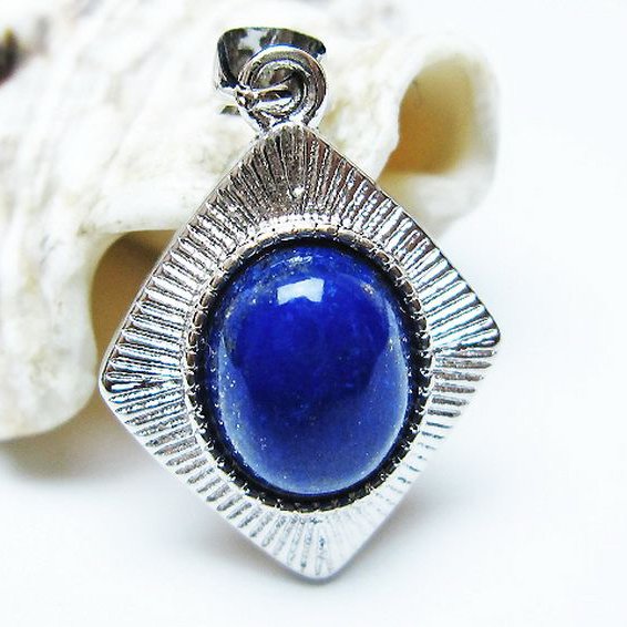 ラピスラズリ ペンダント [T25-40997]