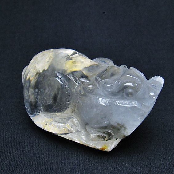 ヒマラヤ水晶 ヒキュウ 貔貅 置物[T261-1192]
