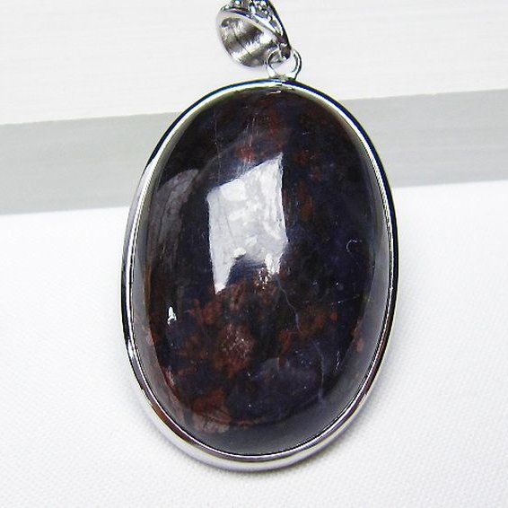 スギライト ペンダント [T291-3958]