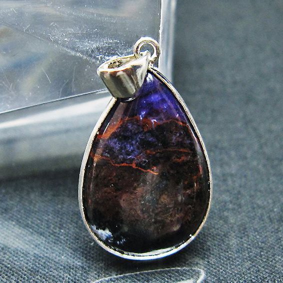 スギライト ペンダント [t291-4745]