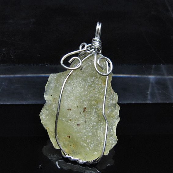 リビアングラス ペンダント [t298-1020]