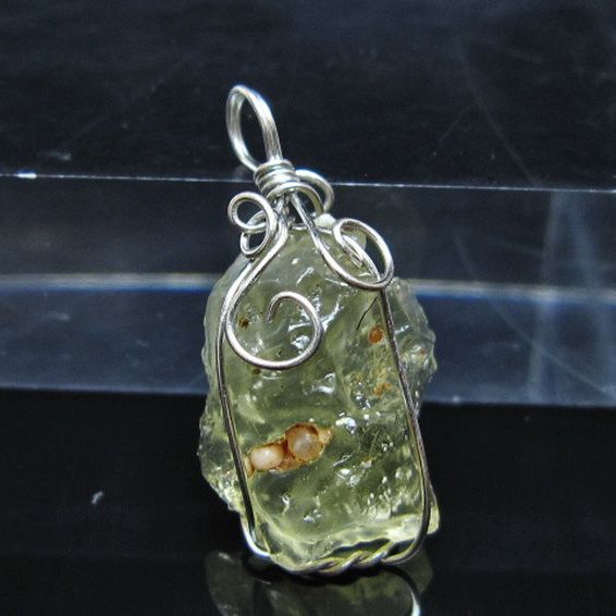 リビアングラス ペンダント [t298-876]