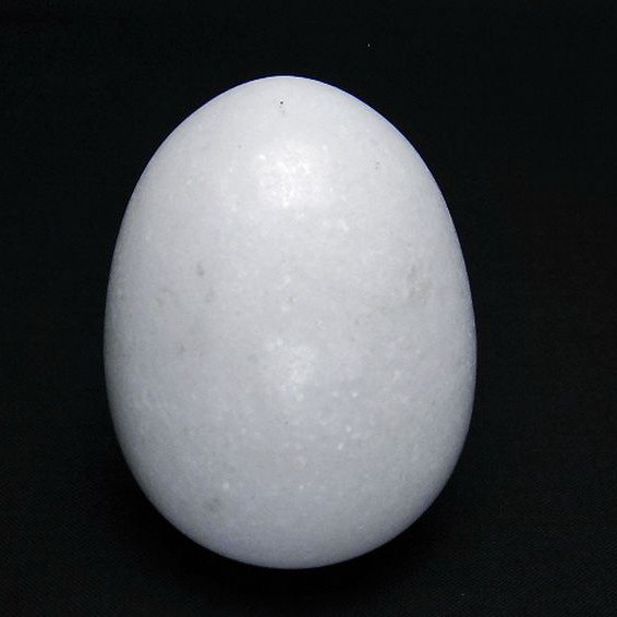漢白玉たまご 置物 [t306-2835]