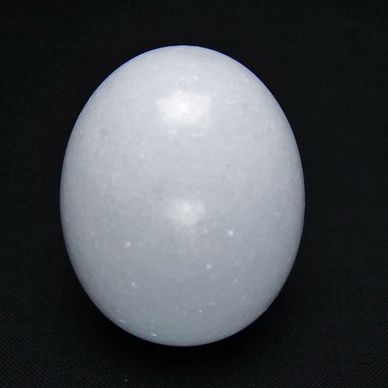 漢白玉たまご 置物 [t306-2948]