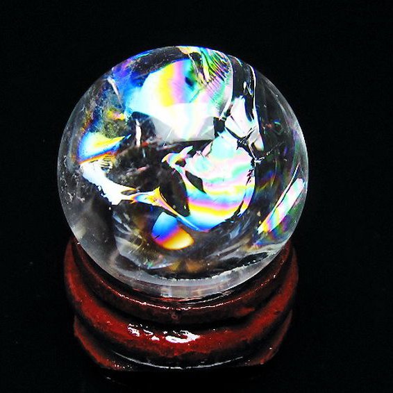 虹入り ヒマラヤ水晶 丸玉 25mm [T317-4898]