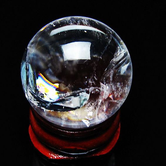 虹入り ヒマラヤ水晶 丸玉 26mm [T317-5068]