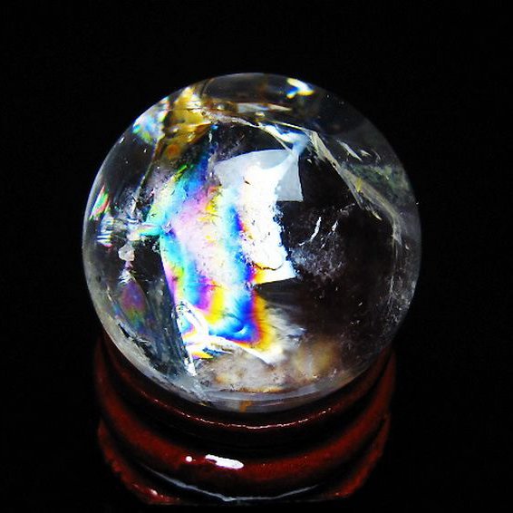 虹入り ヒマラヤ水晶 丸玉 25mm [t317-5316]