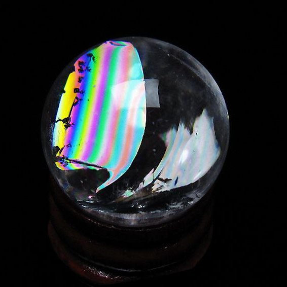 虹入り ヒマラヤ水晶 丸玉 25mm [t317-5354]