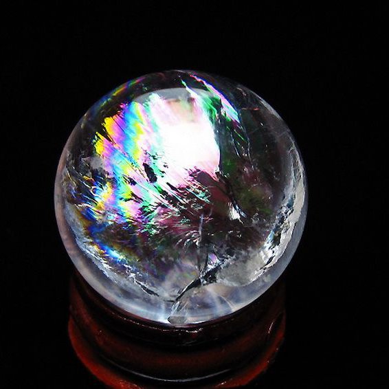 虹入り ヒマラヤ水晶 丸玉 26mm [t317-5403]