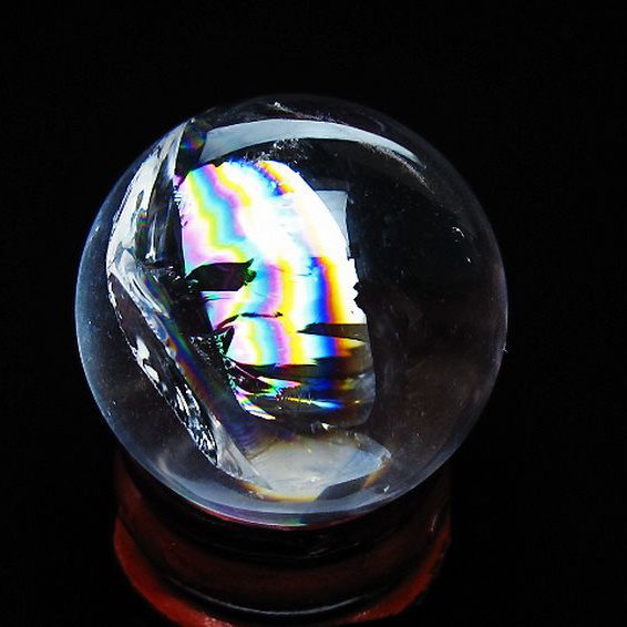 虹入り ヒマラヤ水晶 丸玉 28mm [t317-5417]