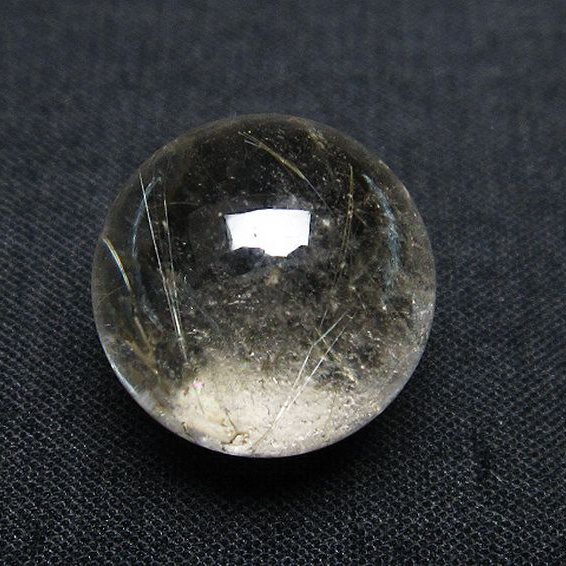 虹入り ルチル入り 水晶 丸玉 16mm [T318-4846]